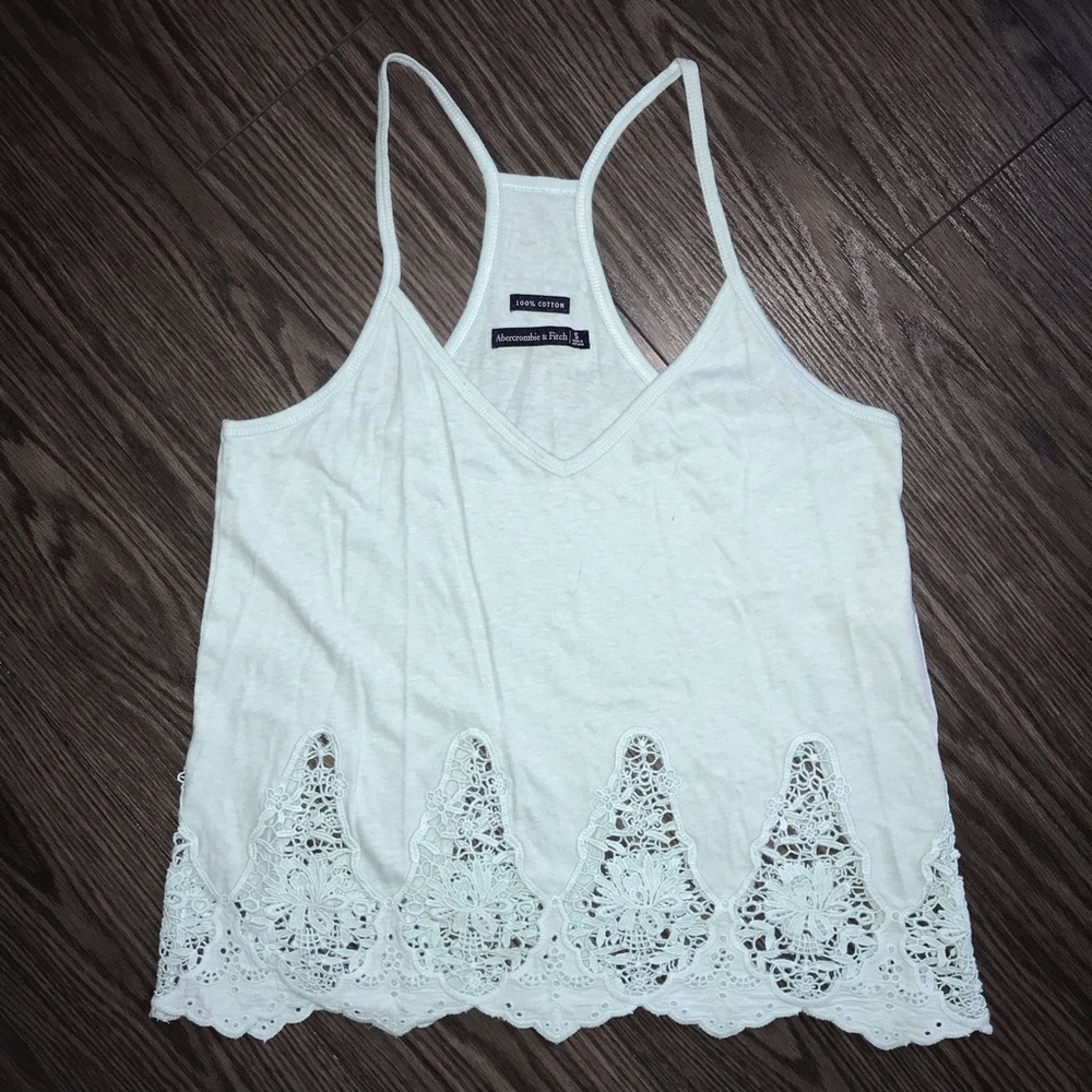 A&F | Crochet Detail Tank | S